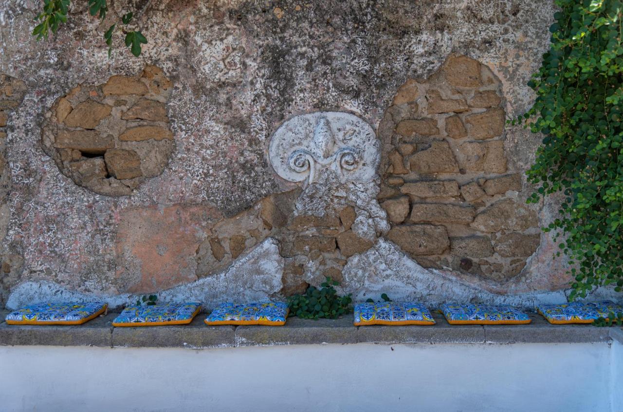 Controvento In Villa Eldorado Procida Exterior foto